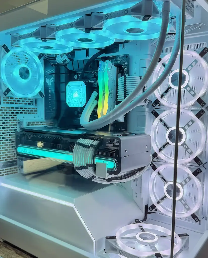 Montaje Gaming PC Phanteks Sanchinarro Montaje Gaming PC Phanteks Sanchinarro